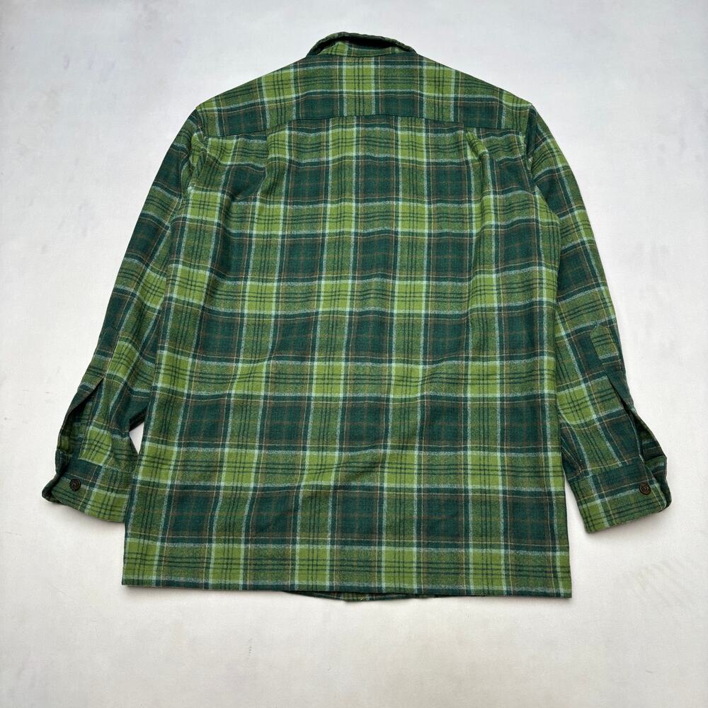 Pendleton Virgin Wool The Original Board Shirt Me… - image 3